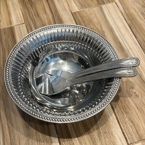 Wilton Armetale Salad Serving Set